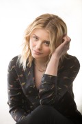 Хлоя Морец (Chloe Moretz) Dan MacMedan for USA Today February 2016 - 2xHQ D37d0e461186947