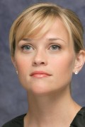 Риз Уизерспун (Reese Witherspoon) Munawar Hosain Portraits for Rendition Press Conference on October 4, 2007 - 35xHQ 93c3ba462539834
