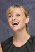 Риз Уизерспун (Reese Witherspoon) Munawar Hosain Portraits for Rendition Press Conference on October 4, 2007 - 35xHQ 977477462539885