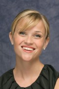 Риз Уизерспун (Reese Witherspoon) Munawar Hosain Portraits for Rendition Press Conference on October 4, 2007 - 35xHQ Dda156462539803