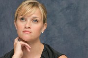 Риз Уизерспун (Reese Witherspoon) Munawar Hosain Portraits for Rendition Press Conference on October 4, 2007 - 35xHQ F24e7c462539849
