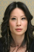 Люси Лью (Lucy Liu) Lucky Number Slevin Press Conference 2005 - 30xHQ 45b0b7463263354