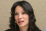 Люси Лью (Lucy Liu) Lucky Number Slevin Press Conference 2005 - 30xHQ 8ef65d463263523