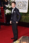 Эдди Редмэйн (Eddie Redmayne) 73rd Annual Golden Globe Awards in Beverly Hills, 10.01.2016 (88хHQ) 1c4252463654006