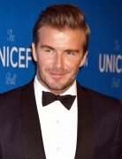 Дэвид Бекхэм (David Beckham) 6th Annual UNICEF Ball at the Beverly Wilshire Hotel (Beverly Hills, 12.01.2016) (63xHQ) Ac144b463652979