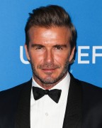 Дэвид Бекхэм (David Beckham) 6th Annual UNICEF Ball at the Beverly Wilshire Hotel (Beverly Hills, 12.01.2016) (63xHQ) Aed6e4463652983