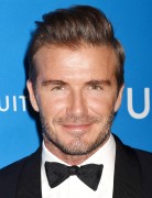Дэвид Бекхэм (David Beckham) 6th Annual UNICEF Ball at the Beverly Wilshire Hotel (Beverly Hills, 12.01.2016) (63xHQ) Bea086463653758