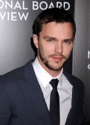 Николас Холт (Nicholas Hoult) National Board Of Review Gala at Cipriani in New York, 05.01.2016 (50xHQ) Cbe8c4463658998