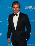 Дэвид Бекхэм (David Beckham) 6th Annual UNICEF Ball at the Beverly Wilshire Hotel (Beverly Hills, 12.01.2016) (63xHQ) Cfe30c463653439