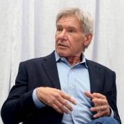 Харрисон Форд (Harrison Ford) 'Star Wars - The Force Awakens' Press Conference (December 4, 2015) 0a8f6e463678005