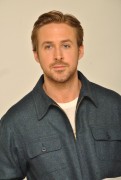 Райан Гослинг (Ryan Gosling) 'The Big Short' Press Conference Portraits by Yoram Kahana, 14.11.2015 - 25xHQ 4eccfe463967966