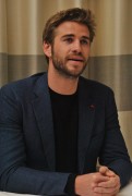 Лиам Хемсворт (Liam Hemsworth) 'The Hunger Games - Mockingjay Part 2' Press Conference Portraits by Yoram Kahana, 03.11.2015 - 34xHQ Ae75f5463964507