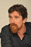 Кристиан Бэйл (Christian Bale) 'The Big Short' Press Conference (14.11.2015) B7cd62463961511