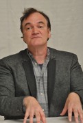 Квентин Тарантино (Quentin Tarantino) 'The Hateful Eight' Press Conference Portraits by Yoram Kahana, 13.11.2015 - 18xHQ Def64d463967008