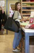 Джессика Альба / Jessica Alba - Shopping in Beverly Hills 13.02.16 09bc86465430464