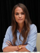 Алисия Викандер (Alicia Vikander) 'The Danish Girl' Press Conference during the 2015 Toronto International Film Festival (13.09.2015) 60ef38465618057