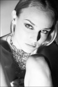 Диана Крюгер (Diane Kruger) фотограф Ale De Basseville - 9xHQ 3c312f466010354