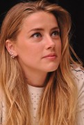 Эмбер Хёрд (Amber Heard) 'The Danish Girl' Press Conference Portraits by Yoram Kahana, 13.09.2015 - 20xHQ 6adfca466671345