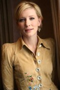 Кейт Бланшетт (Cate Blanchett) The Aviator Press Conference (2004) B34aa0467376163