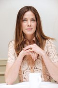 Мишель Монахэн (Michelle Monaghan) 'The Path' press conference in Beverly Hills, 18.02.2016 (12xHQ) 673124467381237