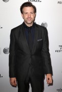 Джейсон Судейкис (Jason Sudeikis) Meadowland Premiere during 2015 Tribeca Film Festival at SVA Theater 1 (New York, 17.04.2015) - 20xHQ 3c08d4467409487