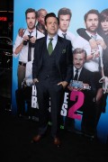 Джейсон Судейкис (Jason Sudeikis) Horrible Bosses 2 Premiere at TCL Chinese Theatre (Los Angeles, 20.11.2014) - 37xHQ 9e1099467409200