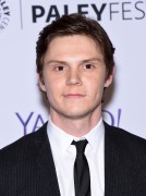 Эван Питерс (Evan Peters) PaleyFest 2015 'American Horror Story Freak Show' held at the Dolby Theatre (Hollywood, 15.03.2015) (41xHQ) D98e43467401932