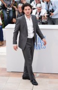 Кит Харингтон (Kit Harington) The 67th Annual Cannes Film Festival How To Train Your Dragon 2 Photocall, 16.05.2014 (33xHQ) 392d9e467410899