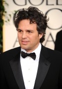 Марк Руффало (Mark Ruffalo) 68th Annual Golden Globe Awards held at The Beverly Hilton Hotel in Los Angeles (16.01.2011) - 42xHQ Ce34d4467411269