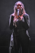 Леона Льюис (Leona Lewis) on the first night of her 'I Am Tour' at the Liverpool Empire Theatre (21.02.2016) (32xHQ) Dc4989467613068
