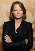 Джоди Фостер (Jodie Foster) фотограф Matt Sayles, at Comic-Con 2012 (7xHQ) 345b0b468624908