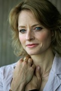 Джоди Фостер (Jodie Foster) TIFF Portraits for The Brave One (3xHQ) 503844468623993