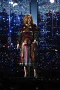 Адель (Adele) BRIT Awards 2016 in London, show, 24.02.2016 (79xHQ) 1efec6468709834
