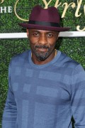 Идрис Эльба (Idris Elba) Common's Toast to the Arts sponsored by Remy Martin in West Hollywood, 26.02.2016 (4xHQ) 32c370468712513