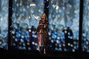 Адель (Adele) BRIT Awards 2016 in London, show, 24.02.2016 (79xHQ) 58765c468710182
