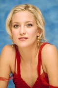 Кейт Хадсон (Kate Hudson) How To Lose A Guy In 10 Days Press Conference (2003) 7aa62c468855197