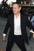 Мэтт Дэймон (Matt Damon) Premiere of TriStar Pictures' Elysium at Regency Village Theatre in Westwood (07.08.2013) (66хHQ) 7e1f17468916284
