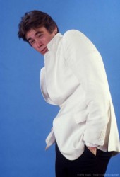 Джим Керри (Jim Carrey) poses for a portrait session in circa 1992 in Los Angeles, California 477d45470701889