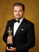 Леонардо ДиКаприо (Leonardo DiCaprio) Andrew Eccles Photoshoot during 88th Annual Academy Awards (2016.02.28.) (1xHQ) 41d421471298414