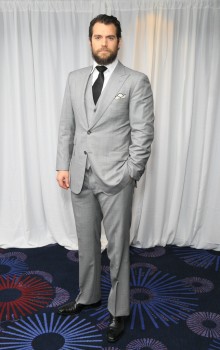 Henry Cavill News: Henry Looking Suave In Grey At The Jameson Empire Awards